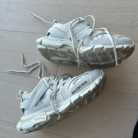 balenciaga white sneakers size EUR 37 - Picture 3 of 3